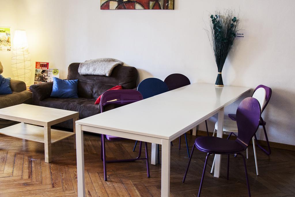 Art City Hostel Barcelona (Adults Only) Buitenkant foto