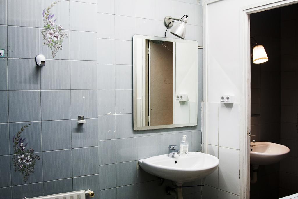 Art City Hostel Barcelona (Adults Only) Buitenkant foto